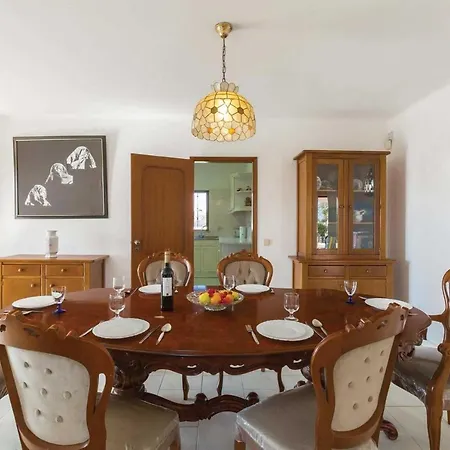 Casa Omar فيلة بورش